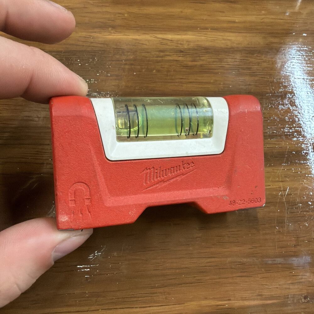 Milwaukee 48-22-5603 3-in. Compact Magnetic Pocket Level, Diecast Aluminum